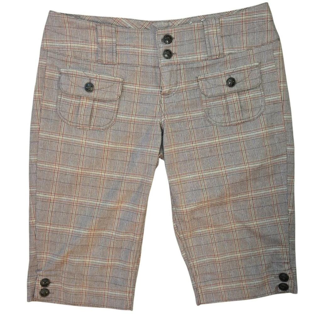 Y2k plaid capri shorts by
